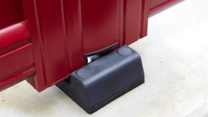 Detail portail rouge