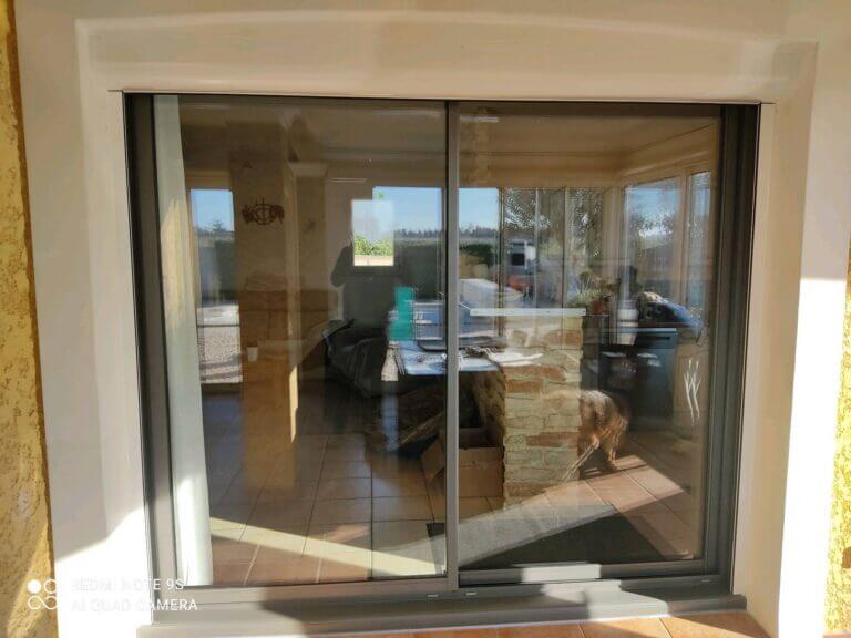 coulissant Alu coloris Gris sablé avec volet roulant