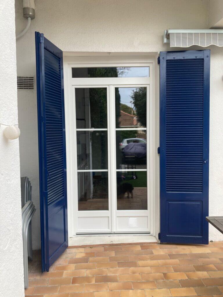 Fenêtres blanches sur mesure en PVC