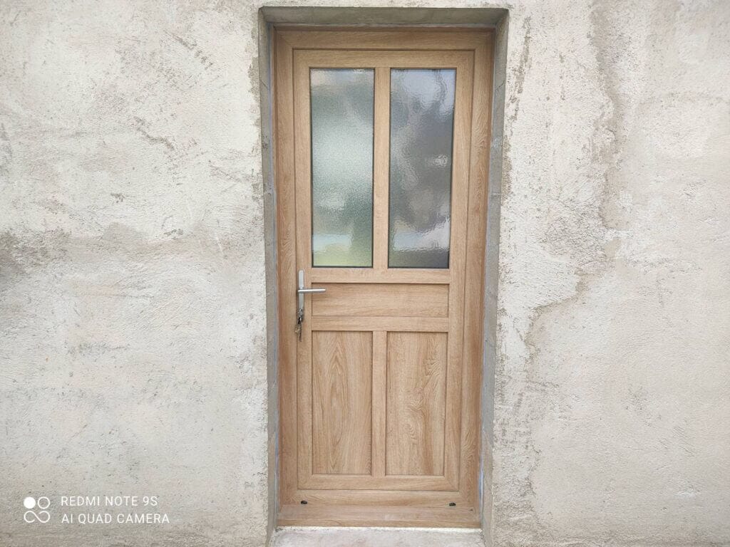 Porte en COMPOSITE coloris Chêne Mat