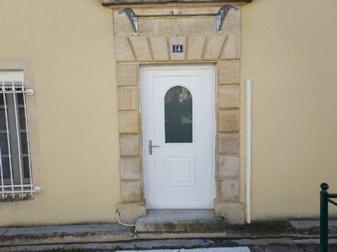 Porte d'entrée en PVC sur mesure