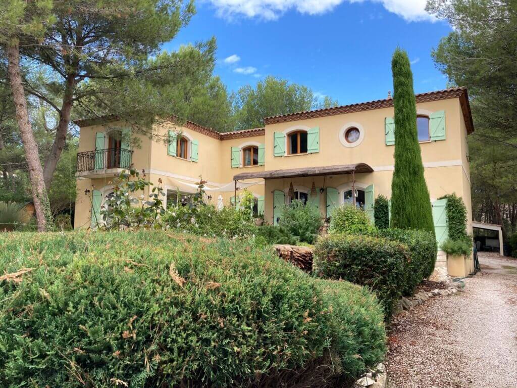 Volet battants et Alu vert pâle