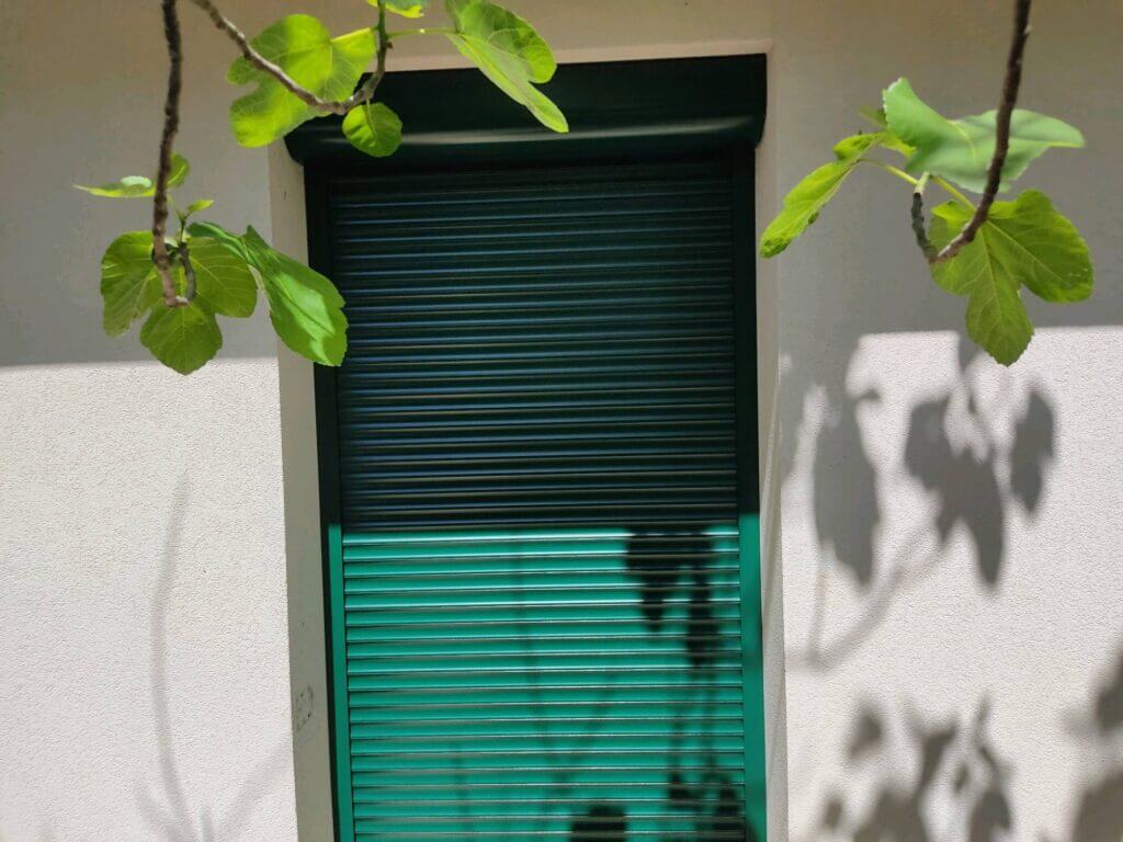 volets roulants motorisé sur mesure